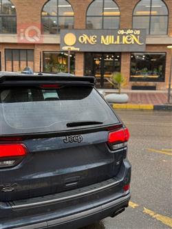 جيب جراند شيروكي